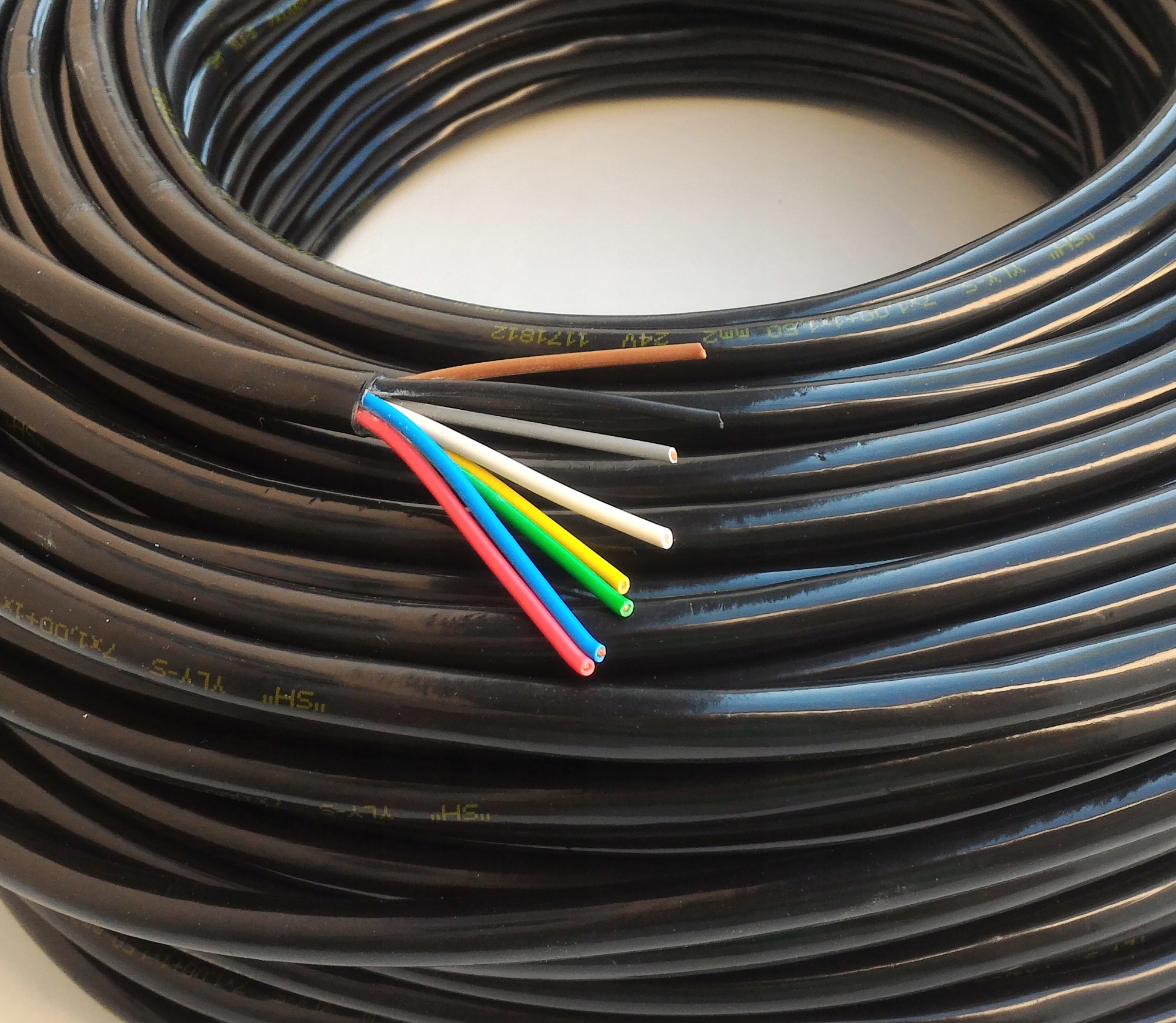 сечение кабель канала и количество кабелей