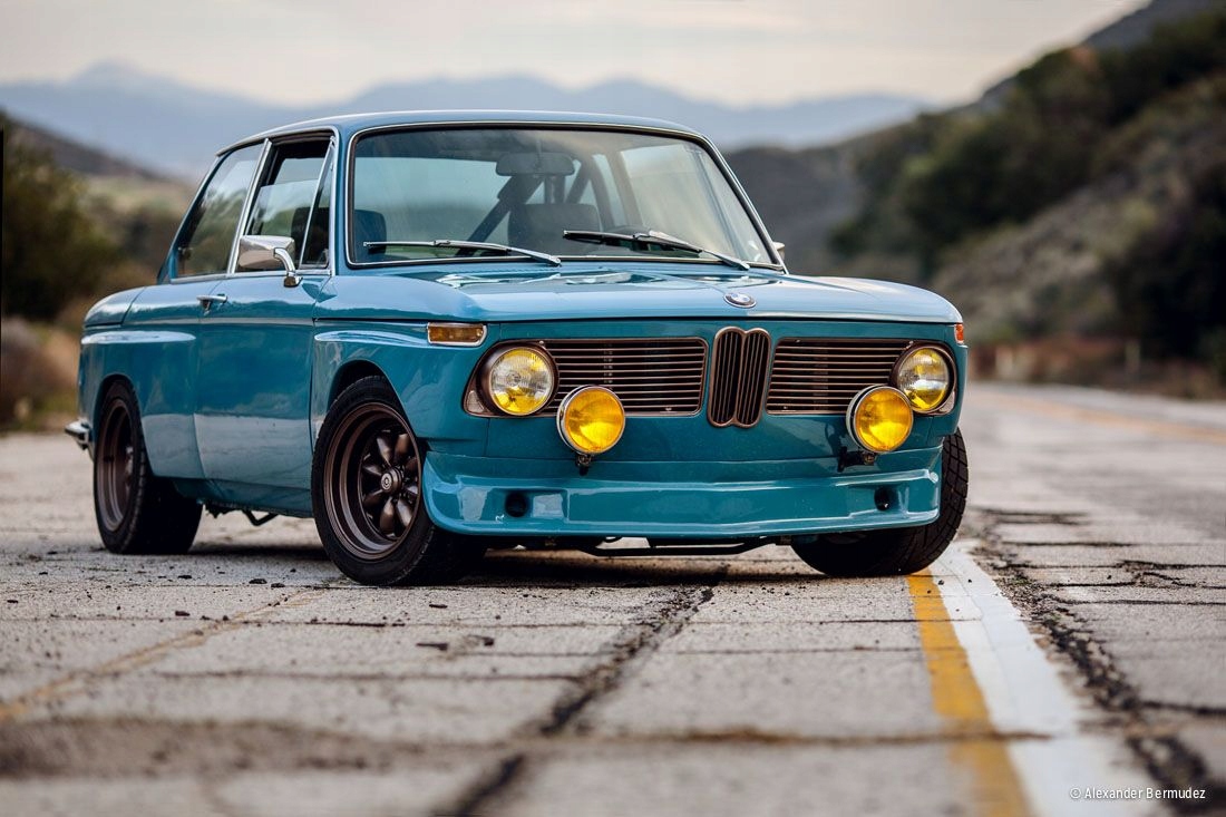 BMW 02 e10