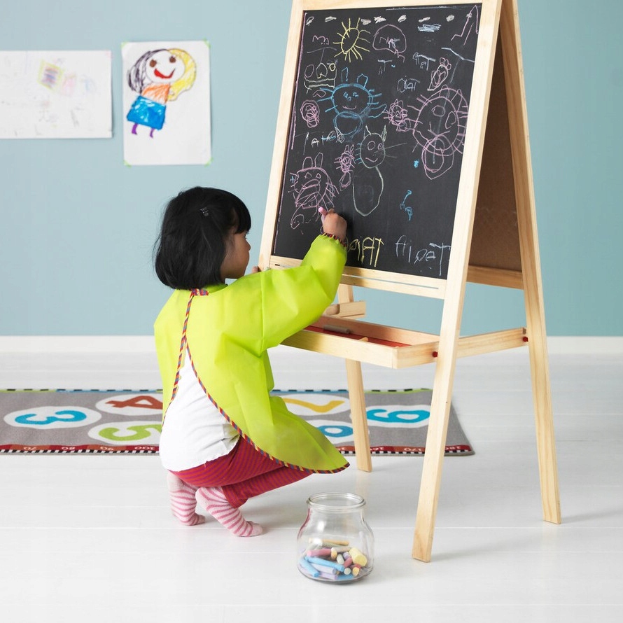 детский столик для рисования мелом