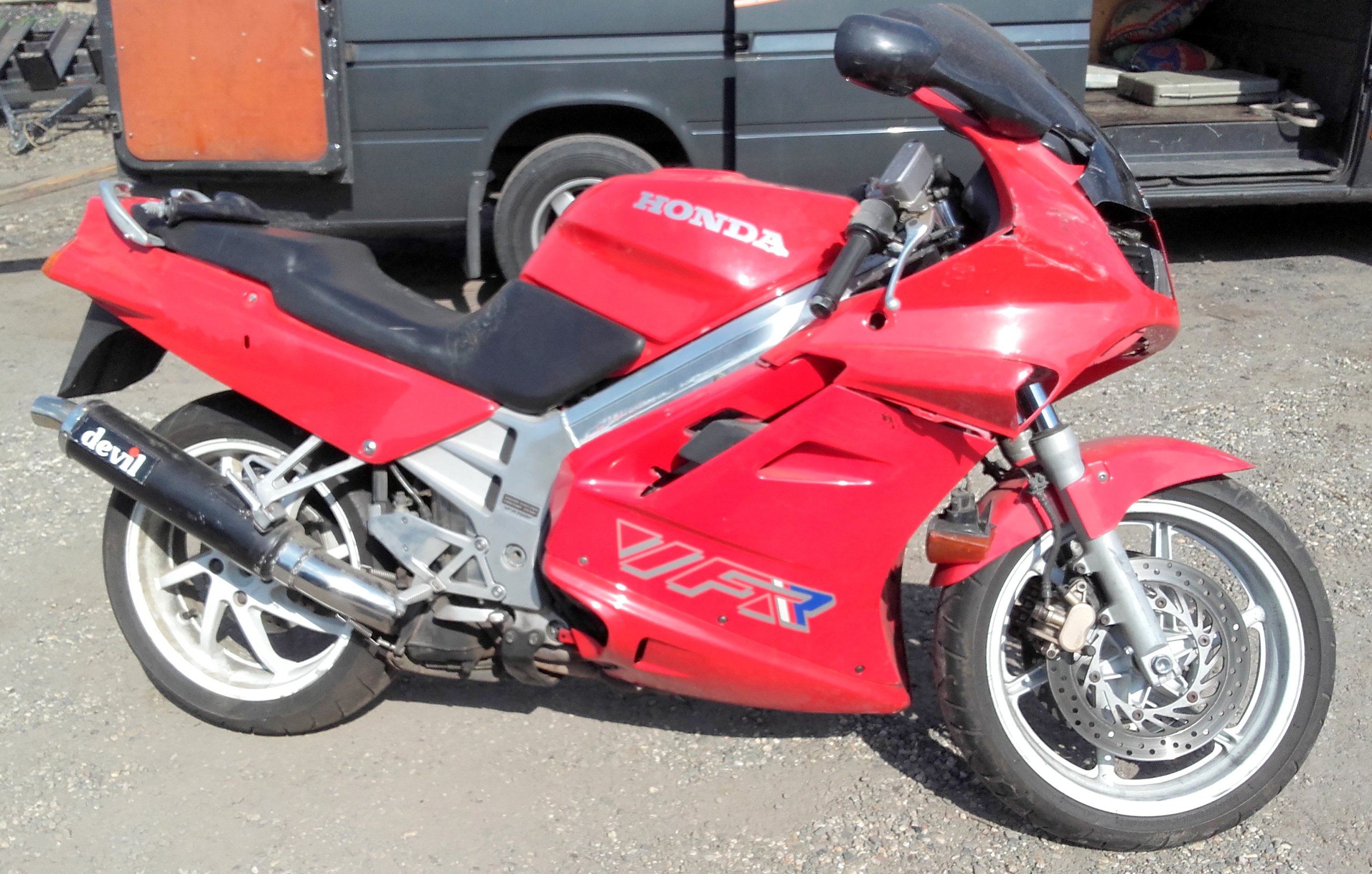 Honda vfr750f 1990