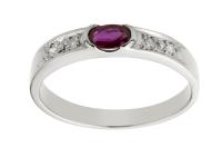 Кольцо из белого золота с Рубином и 4 бриллиантами