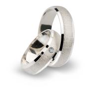 СЕРЕБРЯНЫЕ ПОЛУКРУГЛЫЕ ОБРУЧАЛЬНЫЕ КОЛЬЦА С ЦИРКОНОМ SWAROVSKI