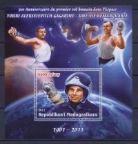J. Gagarin kosmos Madagaskar blok [11] #MDG1111