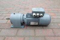 Motoreduktor SEW 0,55/0,88 kw 69/134 obr/min hamul
