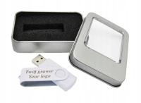 Флешка 32 ГБ и металлическая коробка с гравером