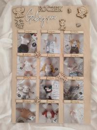 Tablica roczkowa na zdjęcia z ramkami - wzór Safari, Lew