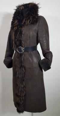 Kożuch naturalny wytłaczany brąz ciepły zgrabny owcza skóra jenot XS S