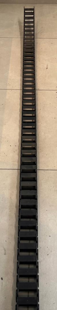 Prowadnik przewodów wewnątrz 65 x 30 - 300 cm