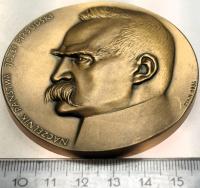 medal 1986 Naczelnik Państwa Józef Piłsudski 1918 PTAiN