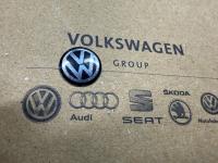 Zaślepka kluczyka logo emblemat znaczek VW czarny 3C0837891 10/11 mm