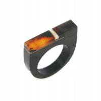 Pierścionek bursztyn drewno czarny dąb prostokątny wszystkie rozmiary