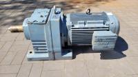 Шестерня мотор-редуктор SEW 11kw 28 30 40 оборотов
