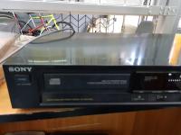 CD-плеер Sony CDP-270 черный