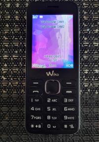 Мобильный телефон Wiko Riff2