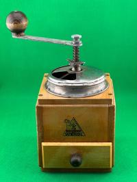 STARY MŁYNEK MOKKAMAHLWERK GESCHMIEDET WENDL >>>