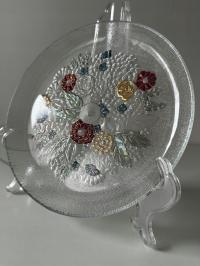 Patera z dziurką kwiaty talerzyk szkło prl talerz K75