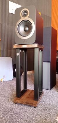 STANDY klasy premium VolumePlus drewno buk + stal