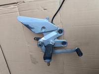 Set podnóżek przedni prawy Yamaha FZ6 FAZER 04-09