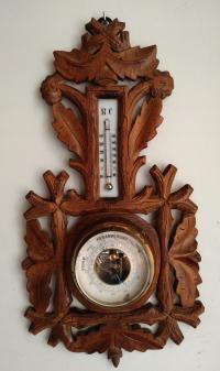 Красивый резной барометр деревянный термометр и половина двадцатого века