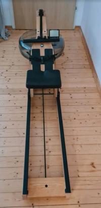 Jesionowy wioślarz wodny WATERROWER S4 z monitorem + moduł do aplikacji