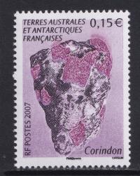 TAAF ** Mi 605 minerały