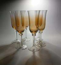 KIELISZKI DO WINA ŁADNIE WYCIENIOWANE SZKŁO
