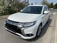 Mitsubishi Outlander HYBRYDA PHEV AUTOMAT NAWI...