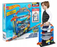 HOT WHEELS НАБОР ПАРКОВКА С ЛИФТОМ GNL70