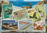 Zestaw 25 znaczków pocztowych - FAUNA
