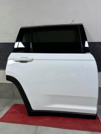 Правая дверь Jeep Grand Cherokee WL LONG в сборе 2022