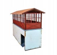 Przejście podziemne z wiatą drewnianą 1:87