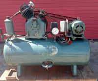 Kompresor URACA 200