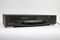 Magnetowid VHS Panasonic NV-HD600