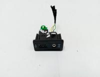 VW GOLF VII 17r. AUDI SEAT SKODA Gniazgo port USB AUX 5G0035222E