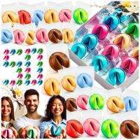 KOLOROWE CIASTECZKA Z WRÓŻBĄ NA PREZENT GIFT URODZINY ŚLUB CHRZEST 50 sztuk