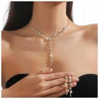 Komplet Biżuterii Kolczyki Naszyjnik Kolor Złoty Elegancki Cyrkonie Ślub