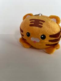 Mały pluszak w kształcie tygryska 13cm z brylokiem