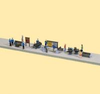 Auhagen 11339 Elementy peronu z figurkami H0