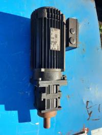 MOTOREDUKTOR SEW EURODRIVE P8FS01N/ES