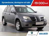 Mitsubishi Outlander 2.4, Salon Polska