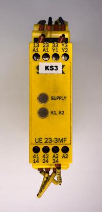 Przekaźnik bezpieczeństwa SICK UE23-3MF2D2