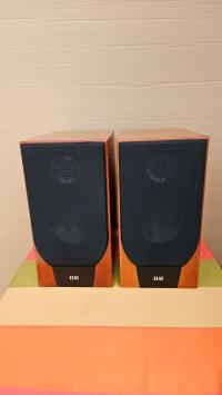 ### ELAC 510 JET ### kolumny podstawkowe