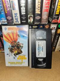 AKADEMIA POLICYJNA 4 KASETA WIDEO VHS - STEVE GUTTENBERG | KOMEDIA