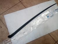 LISTWA SŁUPKA SZYBY CZOŁOWEJ SKODA SUPERB II WEWNĘTRZNA ORYG.*