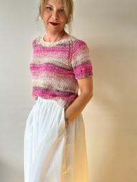 Sweter jedwab wełna recznie robiony melanż różowy krótki rękaw handmade