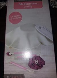 ON! SZPATUŁKA ŻELAZKO DO WYGŁADZANIA + 16 KOŃCÓWEK DO DEKORU MASY