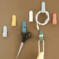 Haczyk ścienny BIAŁY