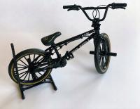 ROWER BMX MODEL czarny 1:10