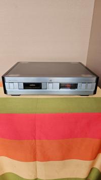 Odtwarzacz CD REVOX H2