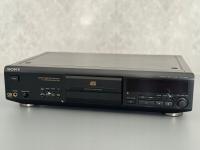 CD-плеер Sony CDP-XE900 черный